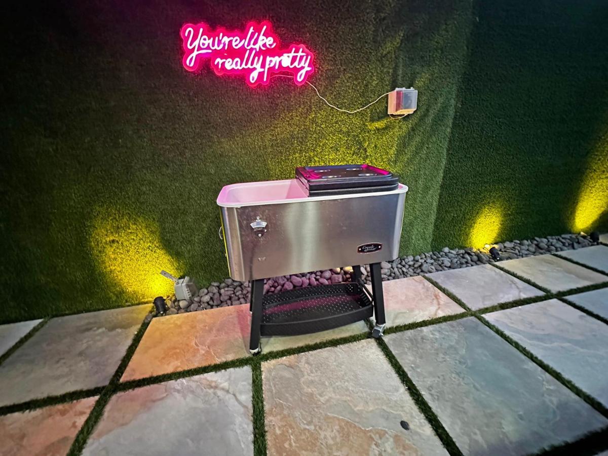 Vacay Spot Experience Luna Sky! 65" Tv Bar, Bbq, Shower Massage Jets, Music, Go To Fl Keys Homestead Zewnętrze zdjęcie